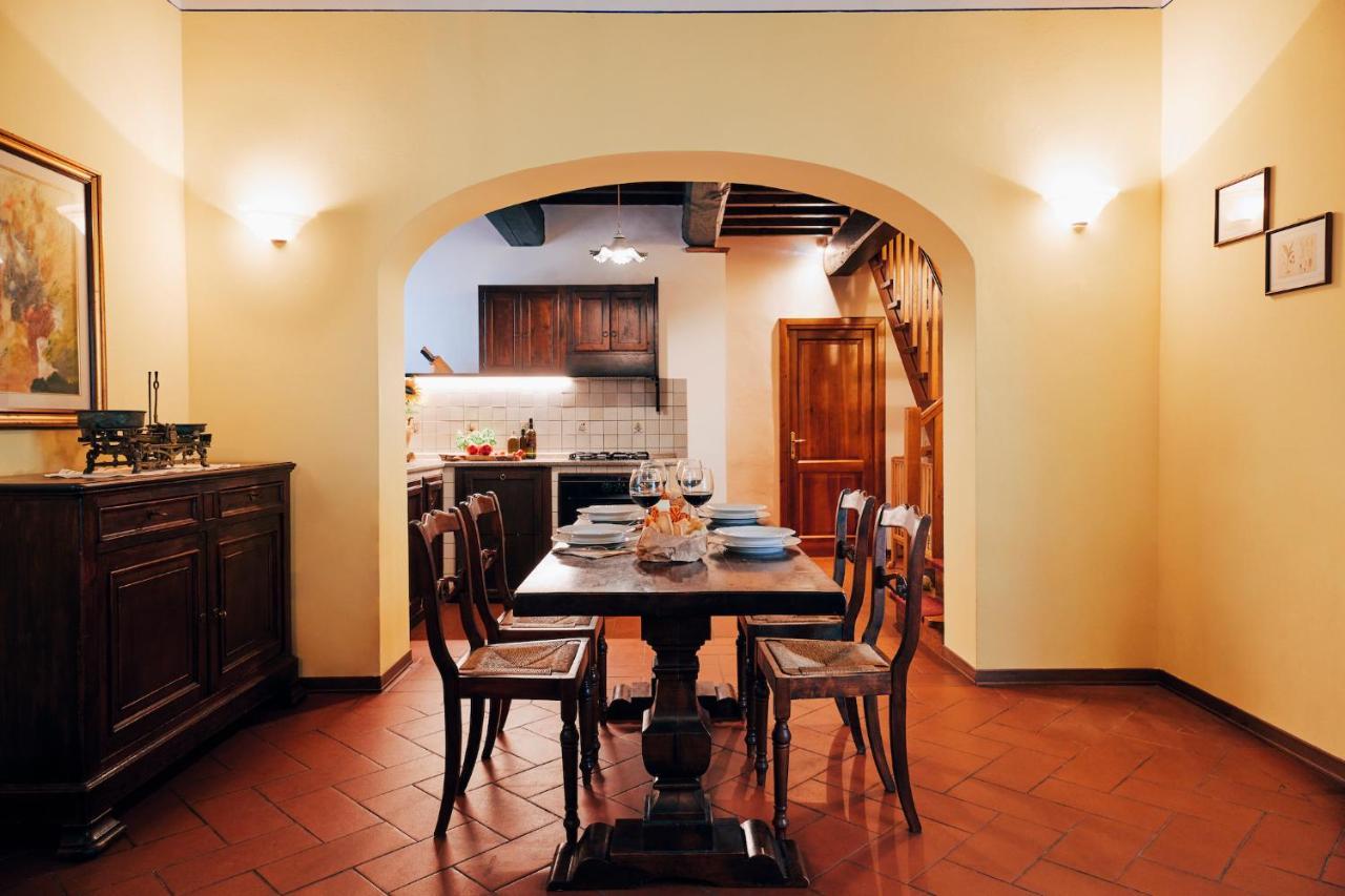 Agriturismo Il Borgo Кортона Екстер'єр фото