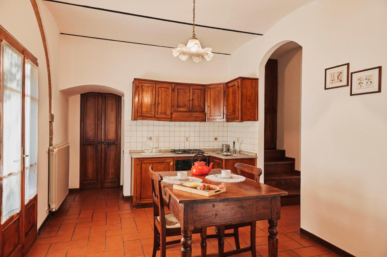 Agriturismo Il Borgo Кортона Екстер'єр фото