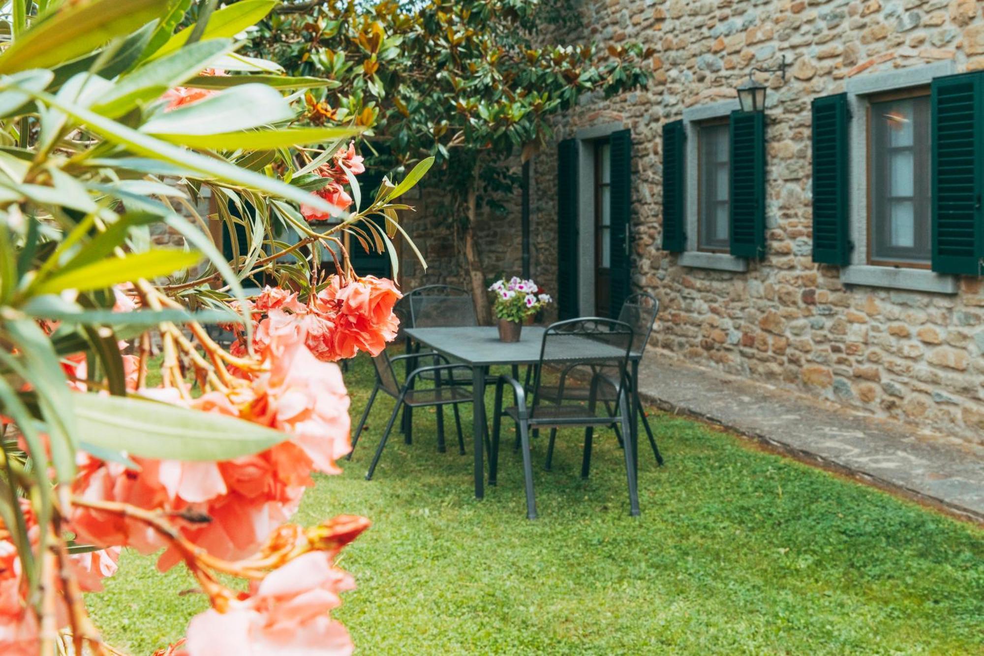 Agriturismo Il Borgo Кортона Екстер'єр фото